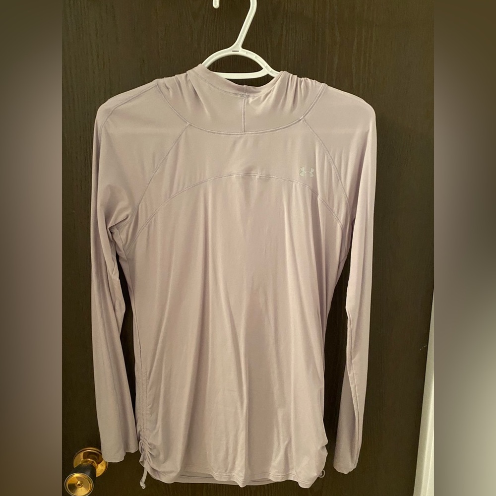 Long sleeve Under Armour shirt in light pink